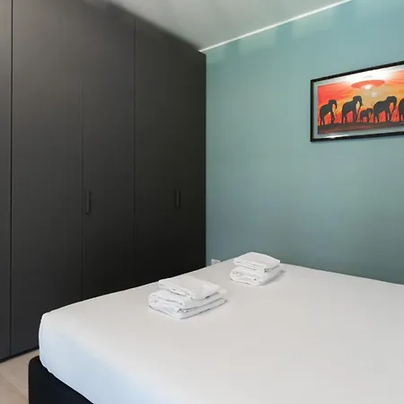 Italianway Comfort - Lazzaro Papi 14 C * Milano